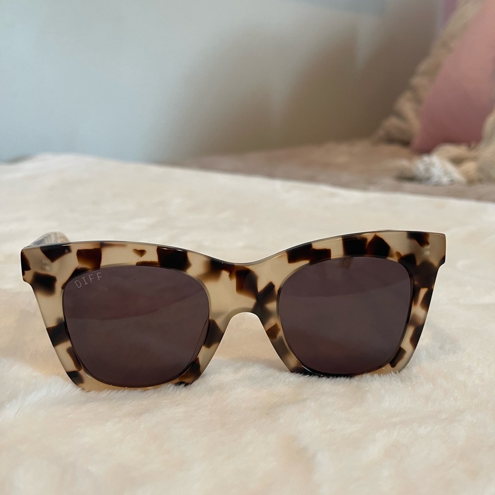 Diff Tortoise Shell Sunglasses - image 1